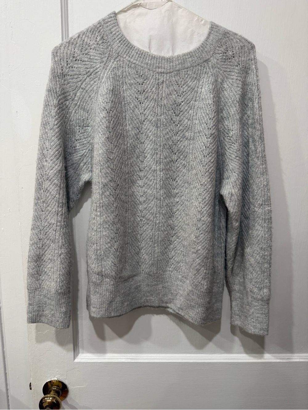 APRICOT Light Gray Silver Crewneck Chevron Knit Sweater EUC Size 6
